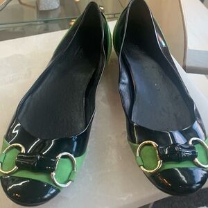 Gucci Black and Green Women's Loafers